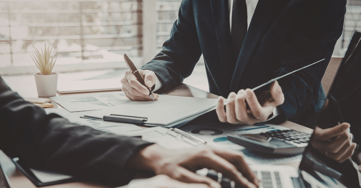 Financial Advisor Client Service Standards